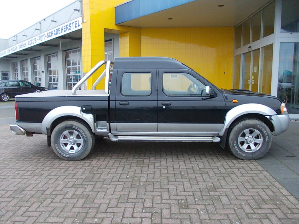 Nissan King-cab pick up (d22) 4x4 double cab 5-pers. (navara)