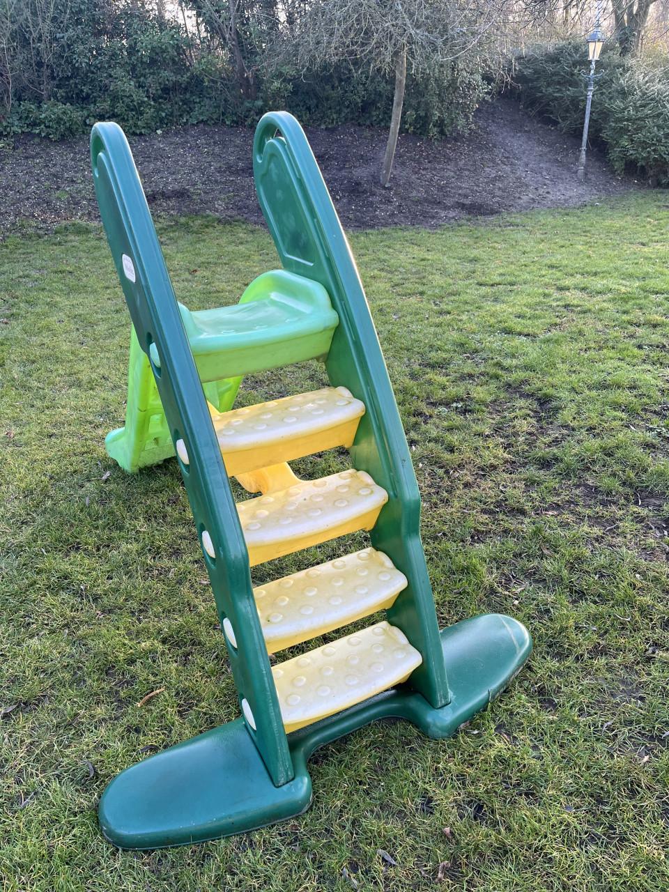 Glijbaan little tikes