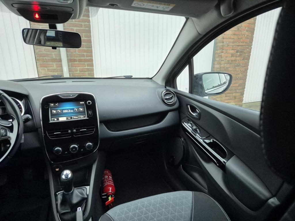 Renault Clio 0.9 tce dynamique / keyless / parkeersensoren