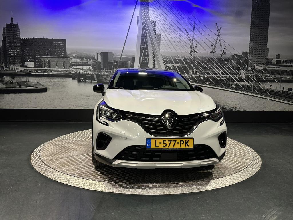 Renault Captur 1.6 plug-in hybrid intens *camera*trekhaak*