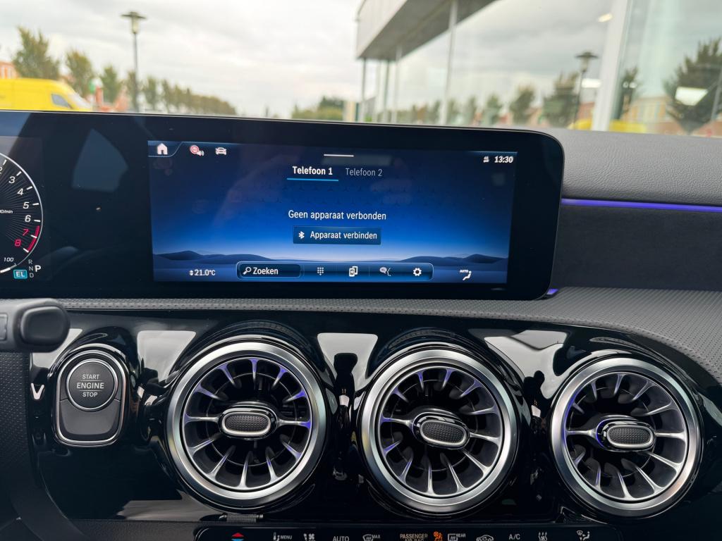 Mercedes-Benz A-Klasse 250 e amg advancedplus night-pakket automaat , panor