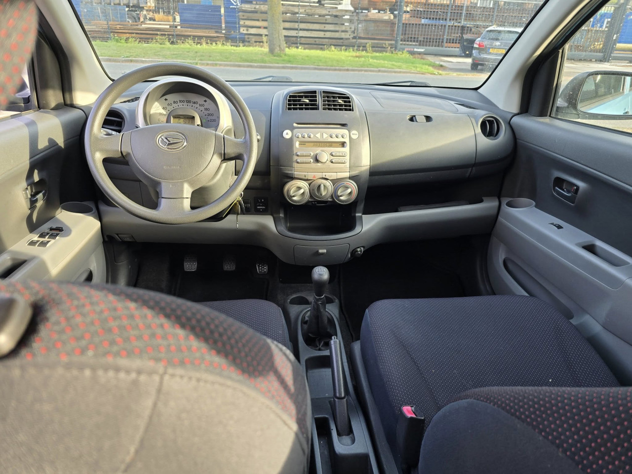 Daihatsu Sirion2 1.0