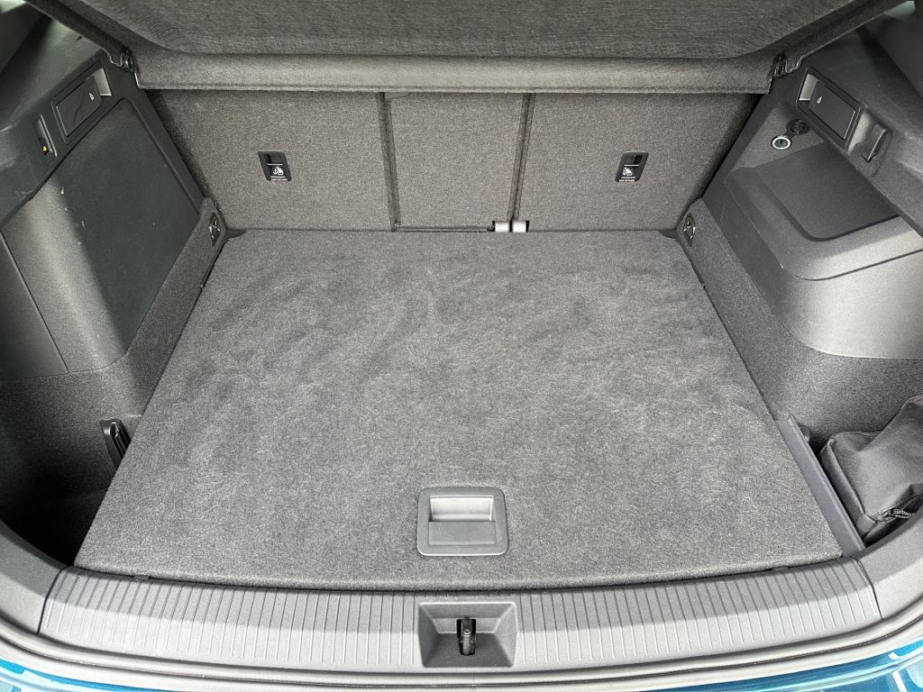 Volkswagen Tiguan 1.5 ehybrid r-line | black line | head-up | 360 camera | 