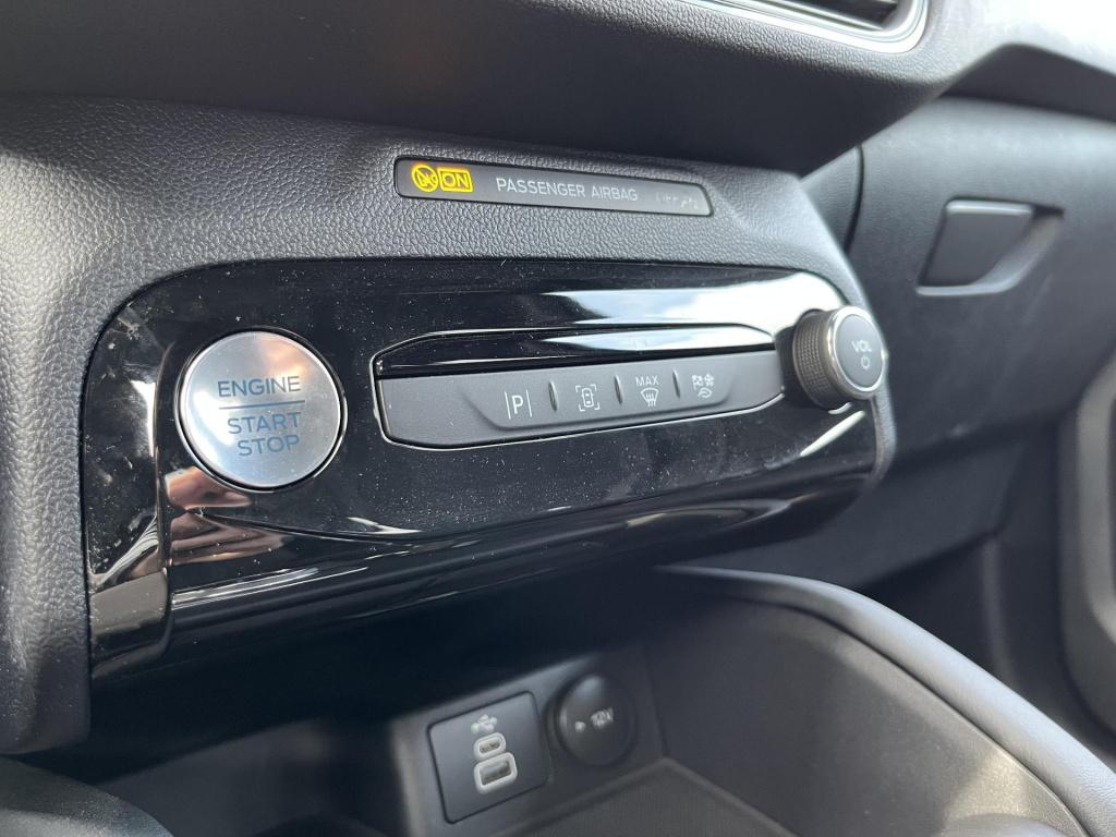 Ford Kuga 2.5 phev st-line | demo | actuele km-stand | climate control | cr