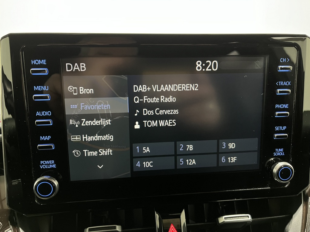 Toyota Corolla Touring Sports 2.0 hybrid executive | navi | bsm | camera |
