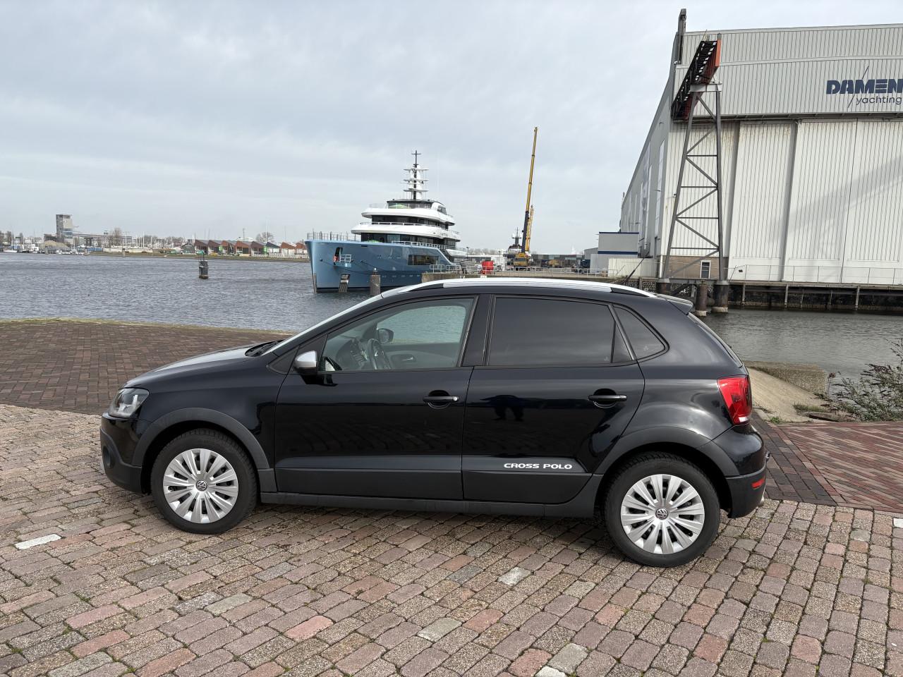 Volkswagen Cross Polo 1.2 TSI 2012 Zwart