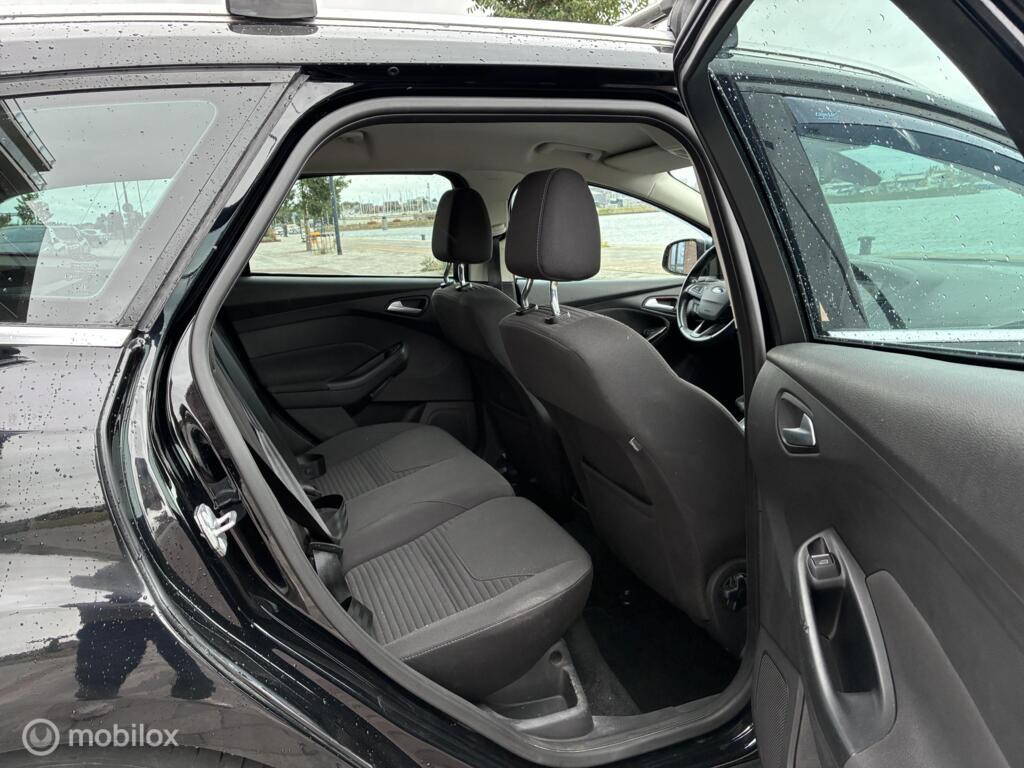 Ford Focus Wagon 1.0 Titanium Led kmst93.286 Nap BJ2016