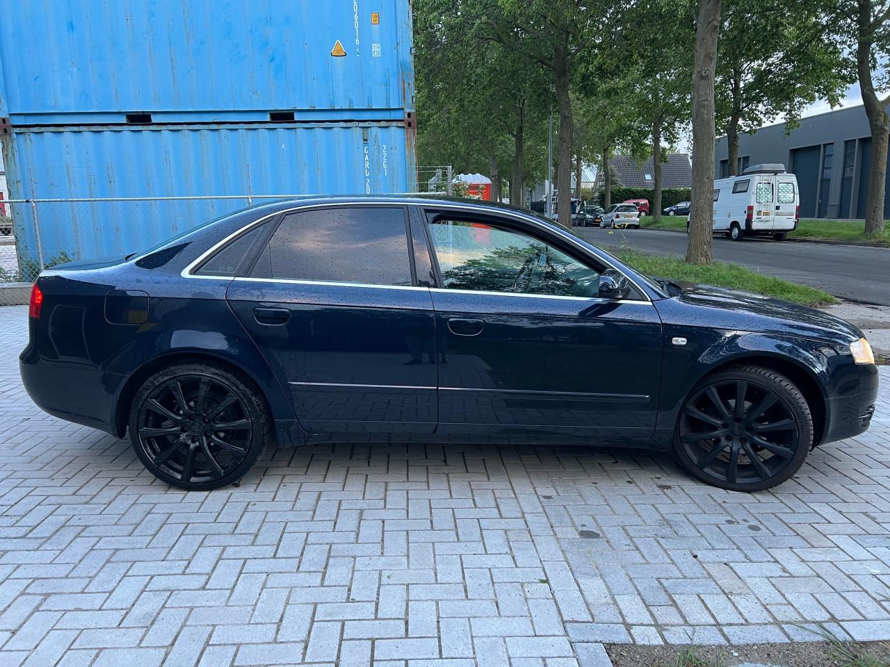 Audi A4 Limousine 2.0 Advance Vol Jaar Apk