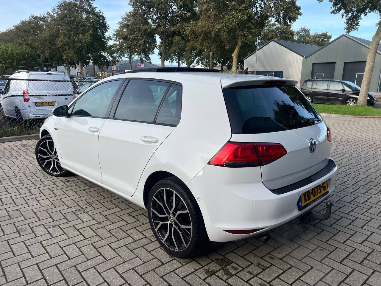 Volkswagen Golf 1.2TSI Cup Edition Automaat Pano