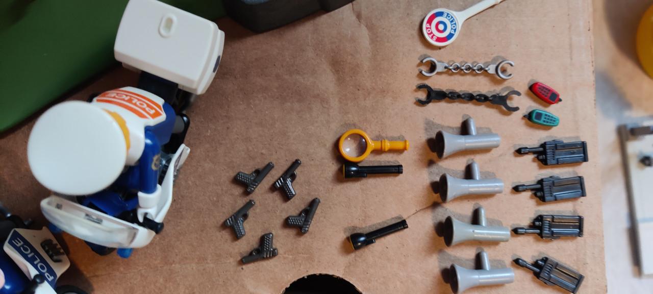 Playmobil Politie doet sporenonderzoek