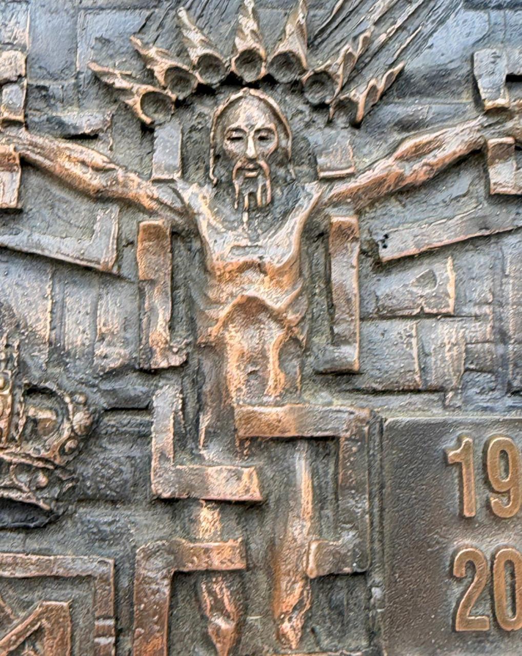 ZWAAR BRONZEN PLAQUETTE KRUISIGING, SPAANSE KUNSTENAAR