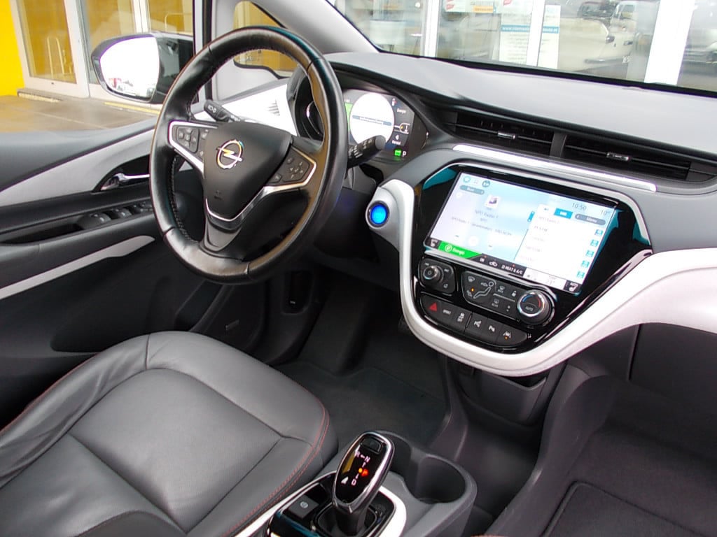 Opel Ampera-e navi, cr.control, leer, stoelverw., stuurverw
