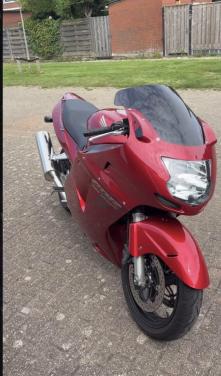 Honda Blackbird Carburateur versie met veel accessoires