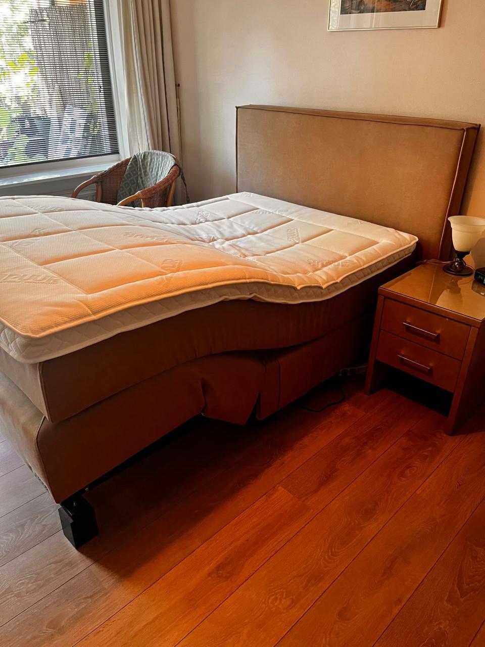 Boxspring elektrische trijfelaar