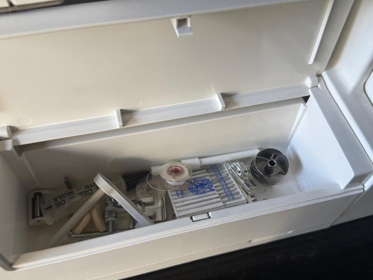 Pfaff Varimatic 6085 naaimachine