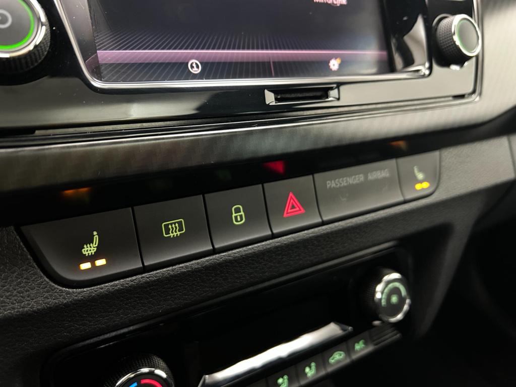 Skoda Fabia occasion 1.0 tsi style | blauw | tweedehands skoda fabia | airc