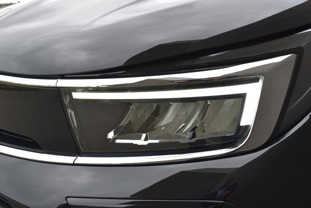 Opel Grandland 1.6 turbo plug-in hybrid level 3