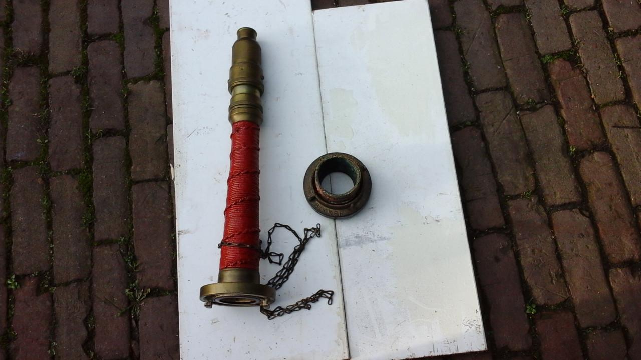 Koperen brandweerspuit
