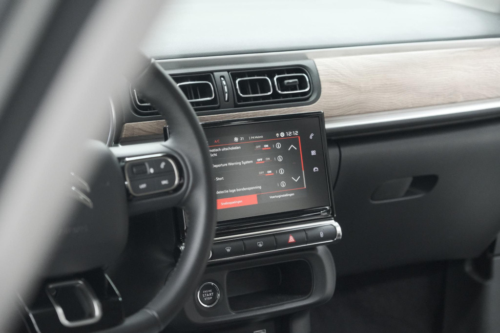 Citroen C3 puretech 82 shine | camera | stoelverwarming | apple carplay | 1
