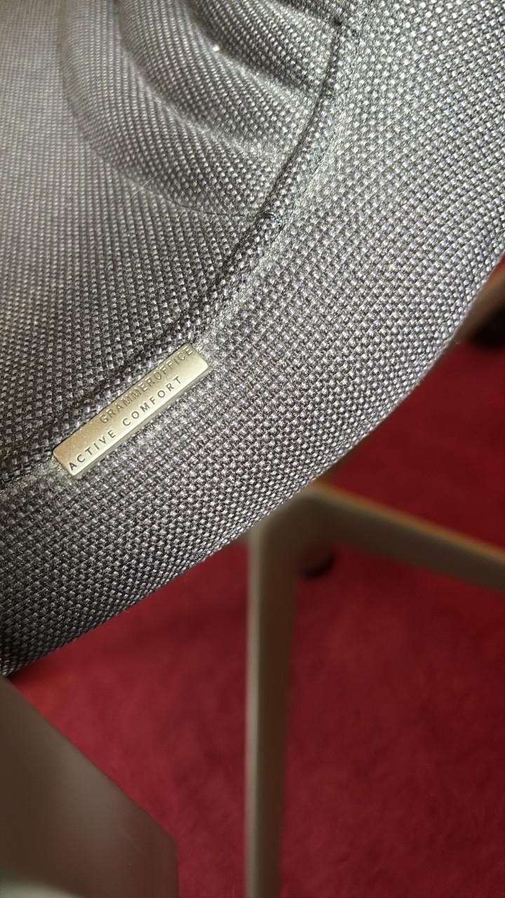 Verstelbare bureaustoel, GRATIS