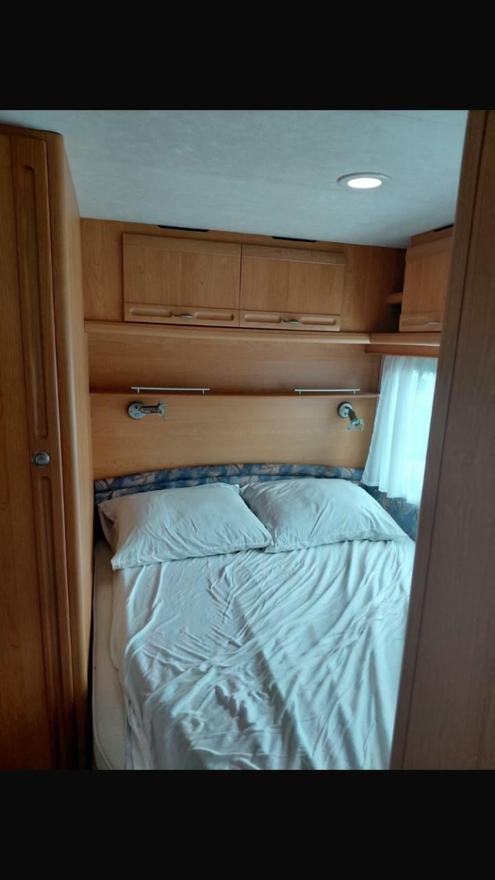 Adria 5206.