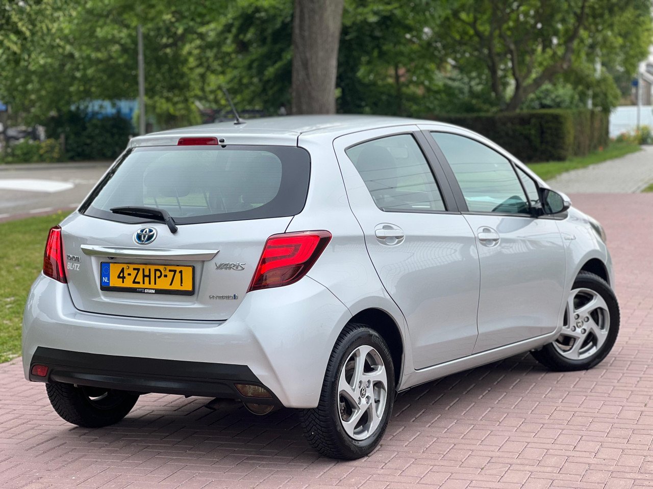 Toyota Yaris 1.5 Hybrid Lease|LED | NAVI | AUTOMAAT | GOED ONDERHOUD |