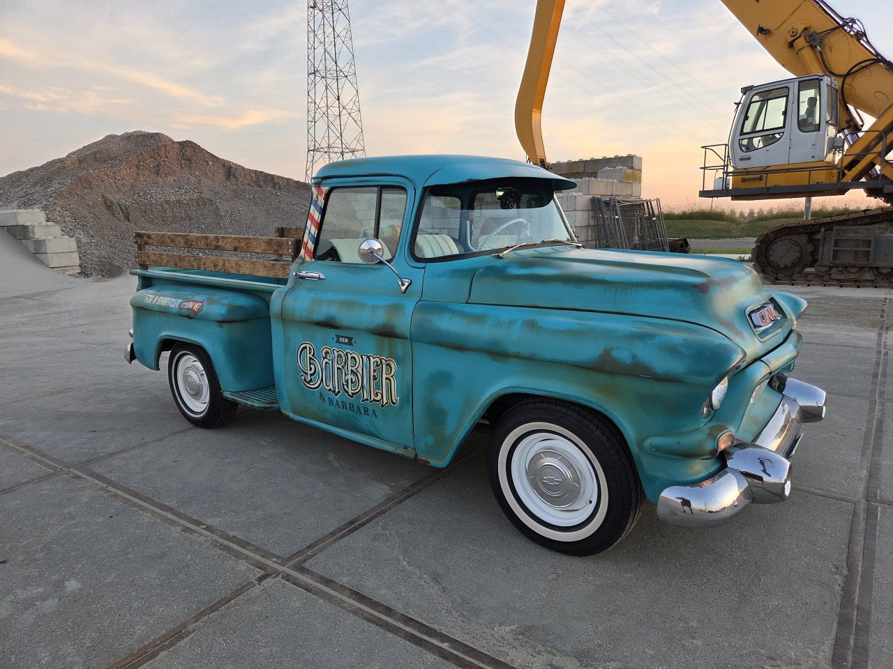 GMC Chevrolet 100 Apache Big Window