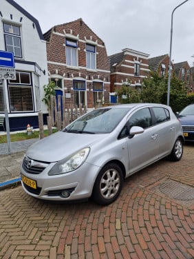 Opel Corsa D 1.2 16v Edition 2009 benzine/airco/cruise/elek. ramen