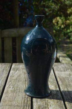 Mooie blauw/groene keramieke fles/vaas