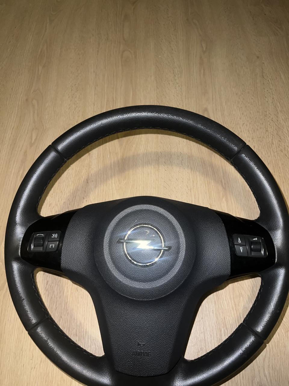 Corsa D stuurwiel incl airbag (2006-2014)