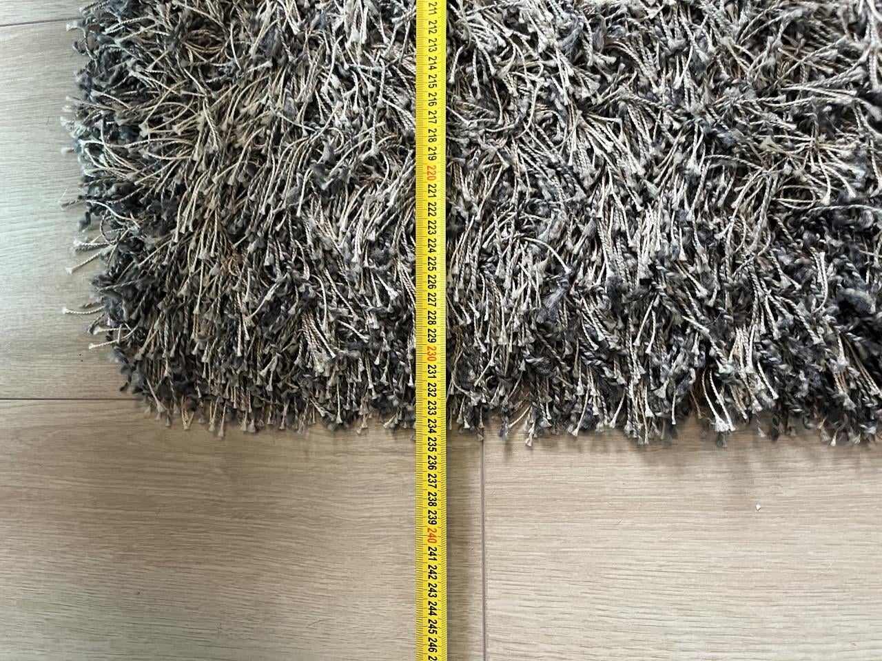 Hoogpolig licht bruin vloerkleed 160X230