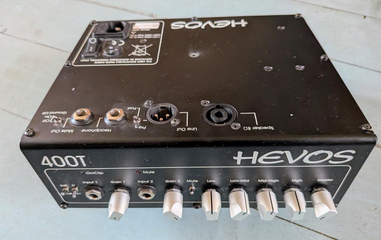 Hevos 400T bass amplifier