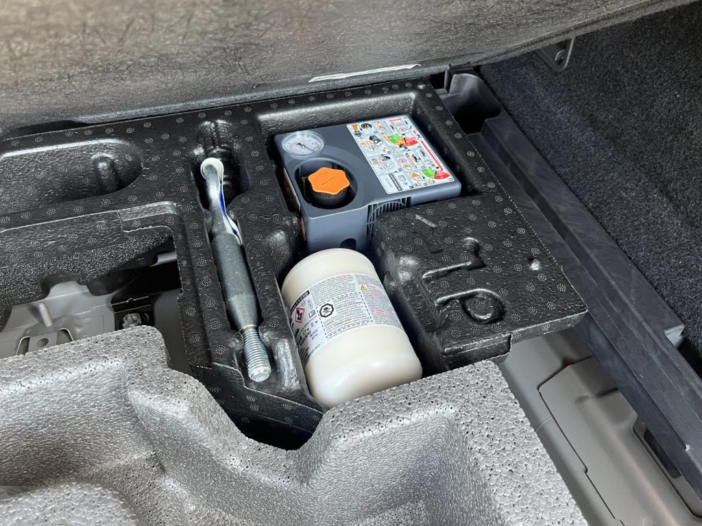 Volvo XC60 2.0 t6 plug-in hybrid awd r-design