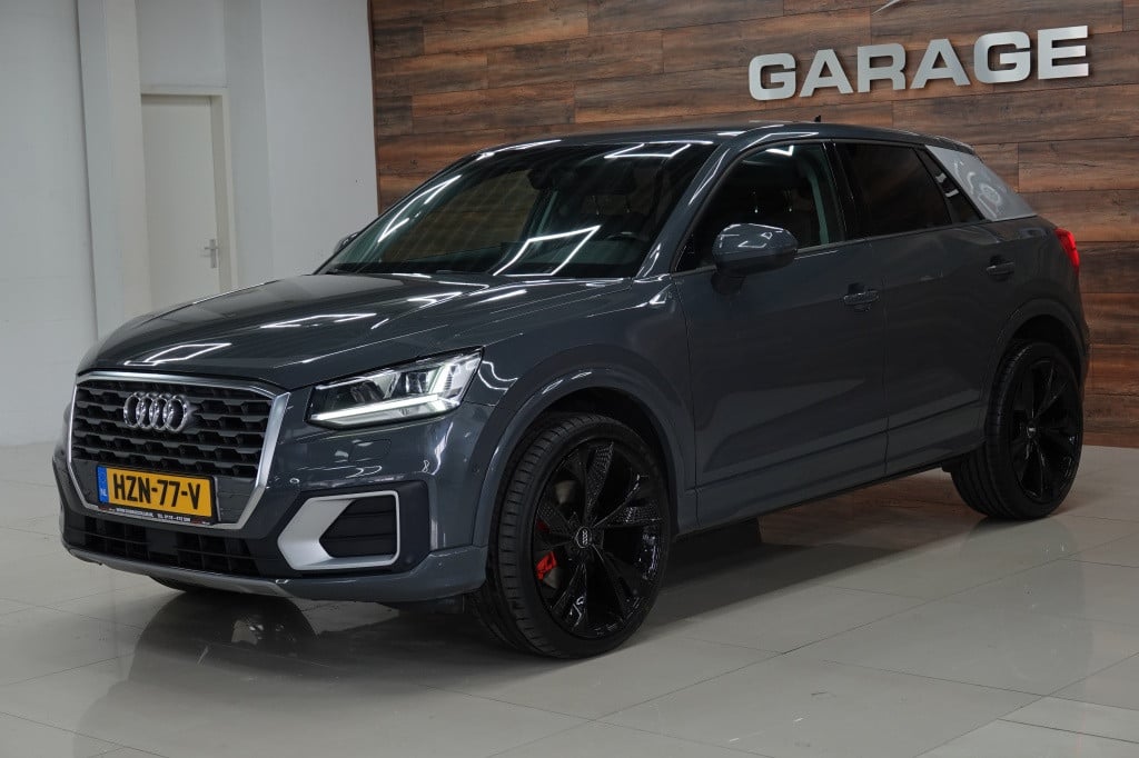 Audi Q2 30 tfsi sport | acc | led | pdc | parkassist |