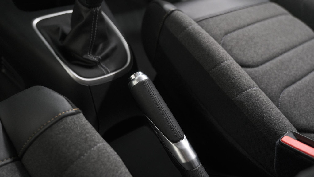 Citroen C3 puretech 82 feel edition | apple carplay | parkeersensoren | nav