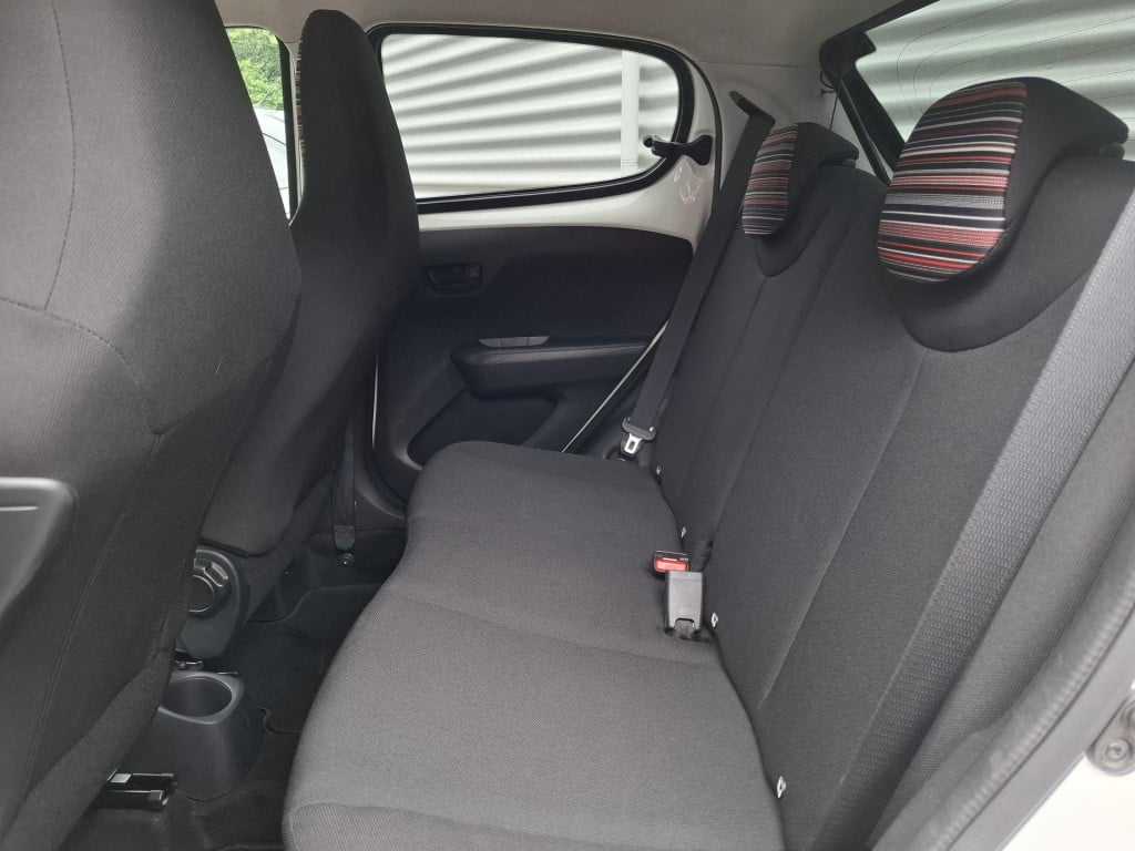 Citroen C1 1.0 vti 72 pk feel 5-drs airco/led/bluetooth
