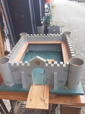 Playmobiel KASTEEL & Speelgoed.& en PIRATEN-Kist & Poppenhuis 2 x