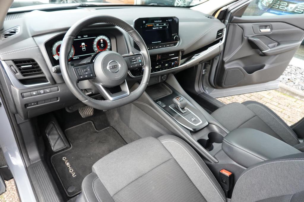 Nissan Qashqai 1.3 mhev xtronic n-connecta