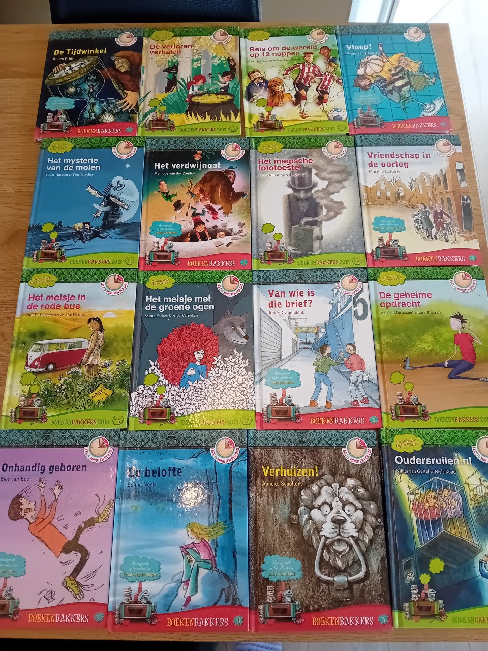 Te koop 16 kinderboeken