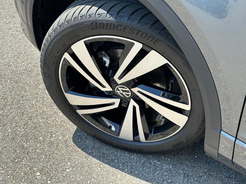 Volkswagen T-roc 1.5 tsi 150pk dsg r-line | camera | keyless | elek. achter