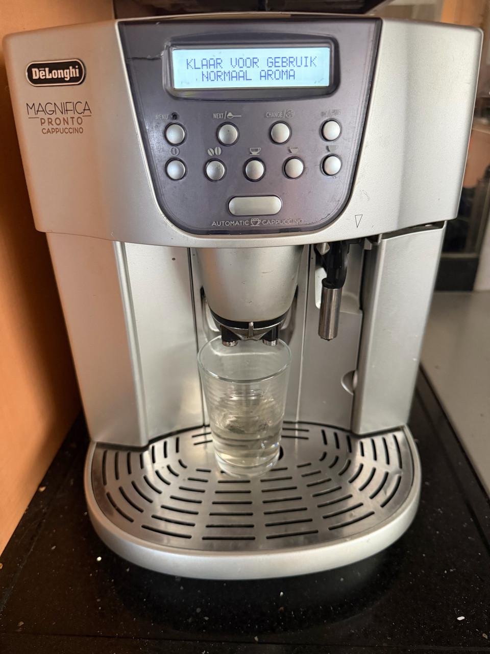 Delonghi Magnifica Pronto koffiemachine volautomaat