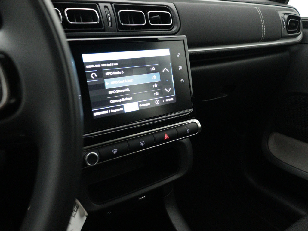 Citroen C3 82 pk feel | rijklaar | parkeersensoren rondom | apple carplay \