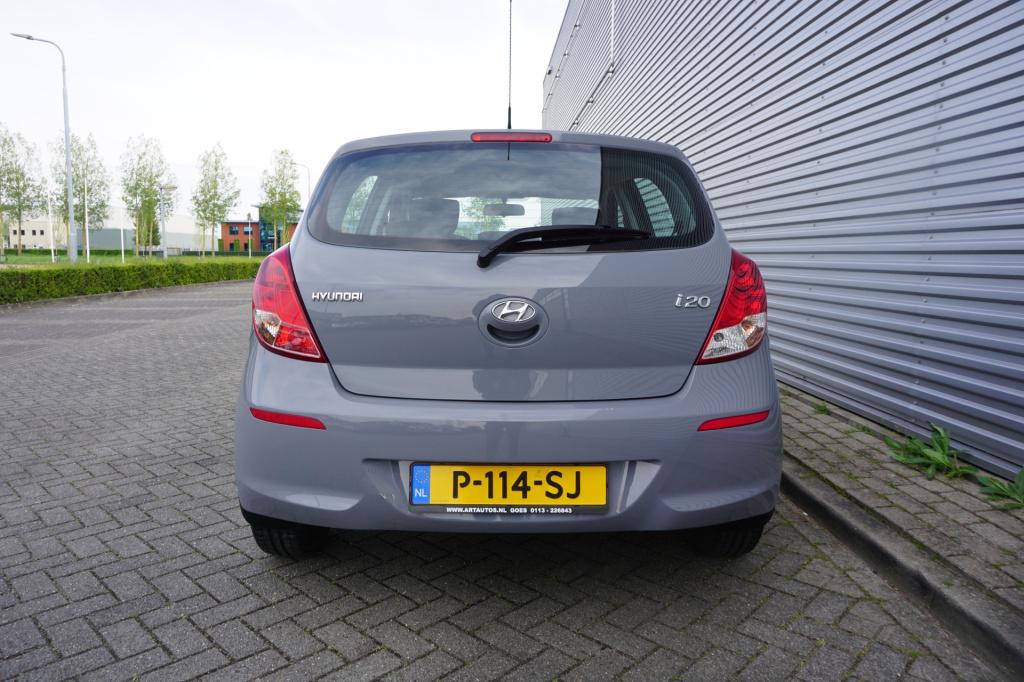 Hyundai I 20 1.2i i-drive airco / elektr. ramen / lm velgen / apk t/m 02-20