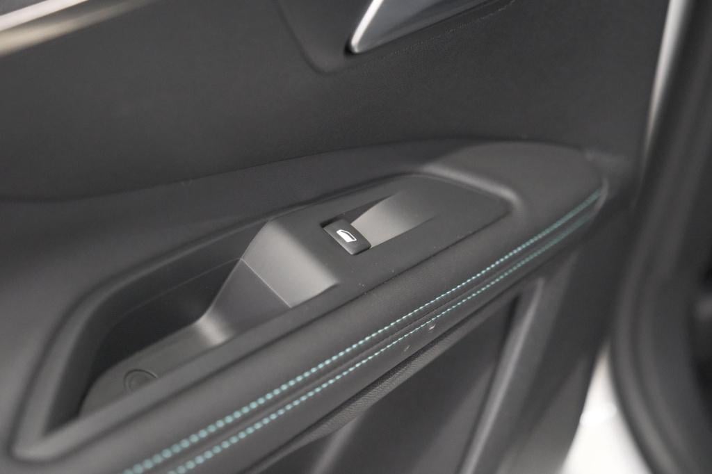 Peugeot 3008 1.6 plug-in hybrid 225 allure | camera | dodehoekdetectie | na