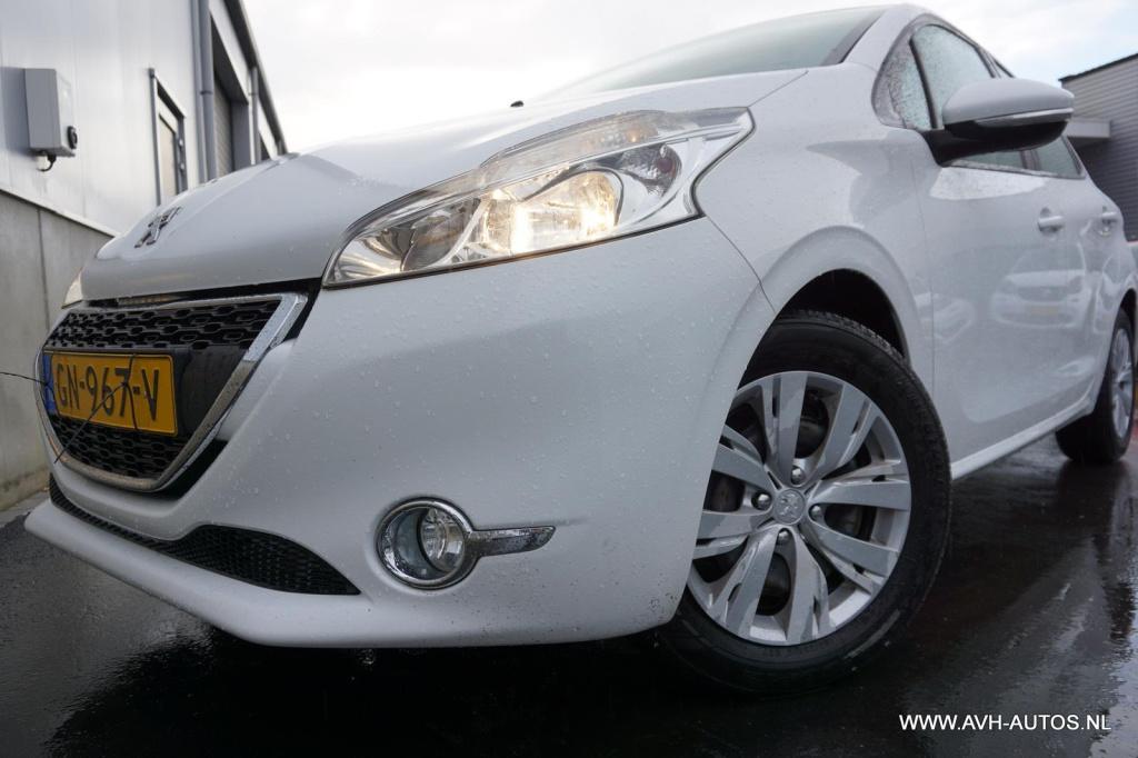 Peugeot 208 1.2 vti urban soul