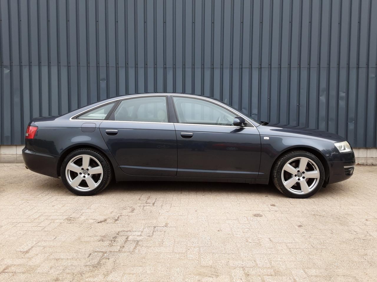 Audi A6 Limousine 3.2 FSi quattro edition AUTOMAAT