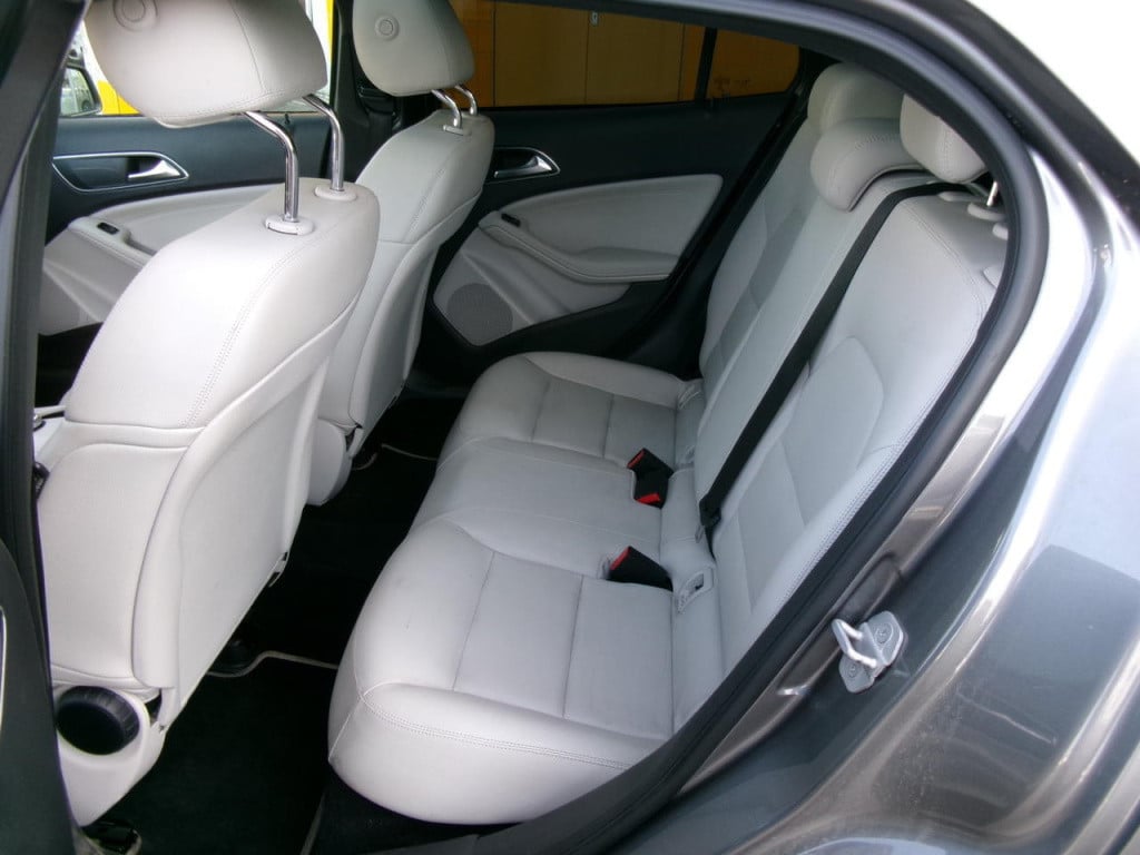 Mercedes-Benz Gla-klasse 200 automaat, cruise.contr., panoramadak, leer