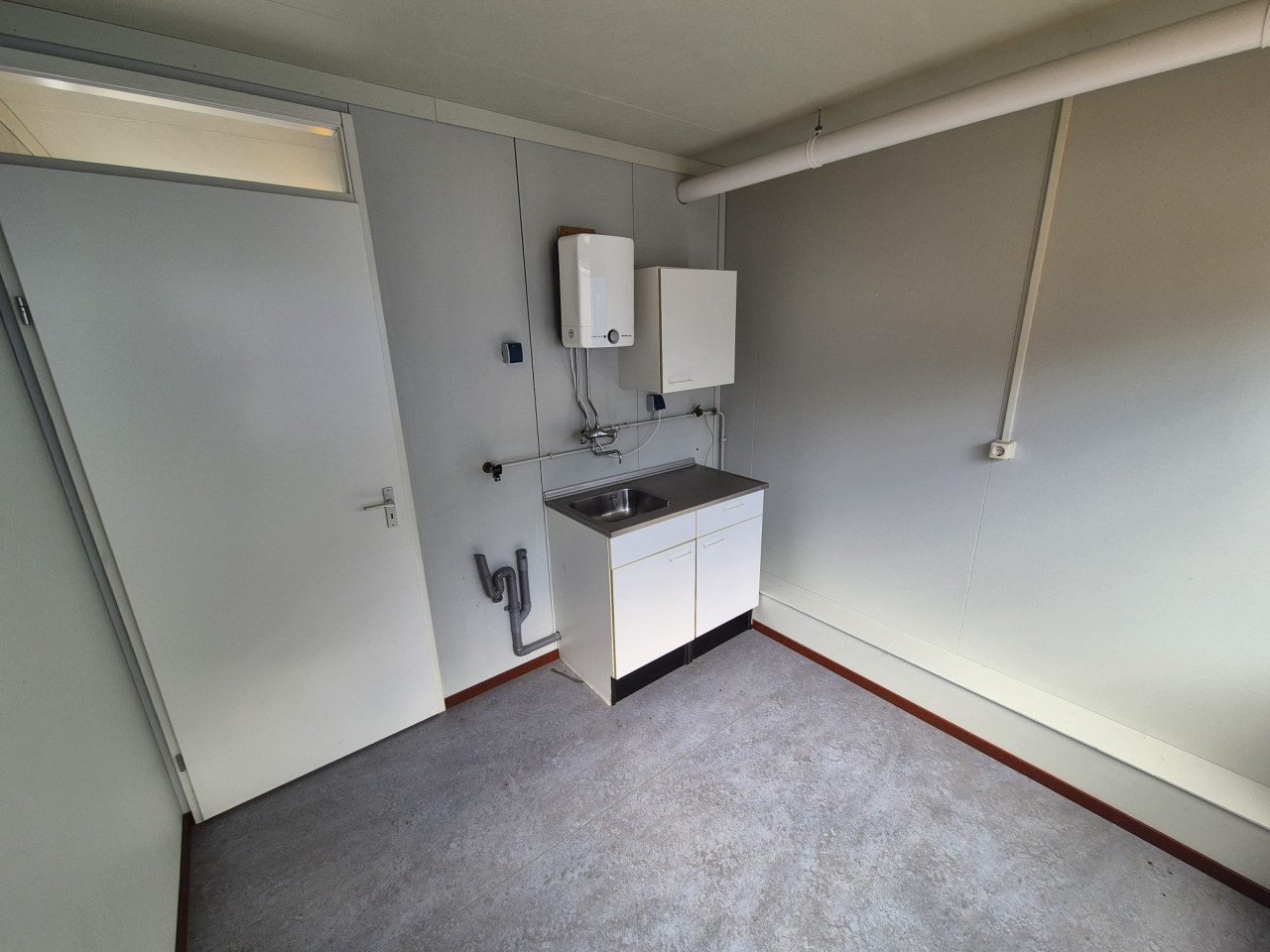 6x3m kantoorunit / woonunit / schaftkeet / bouwkeet keuken toiletten