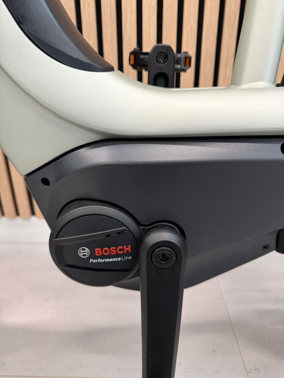 Gazelle Avignon C380 Bosch Performance Line 53CM 500Wh Belt