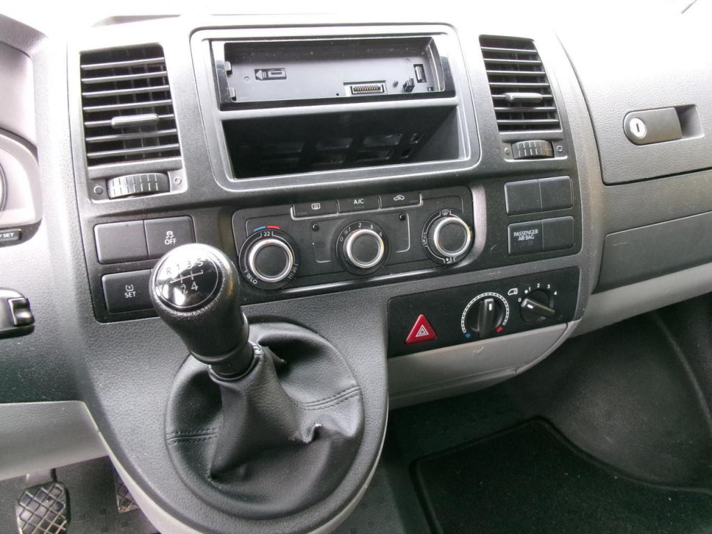Volkswagen Transporter 2.0 tdi airco 9-persoons personenbus trekhaak